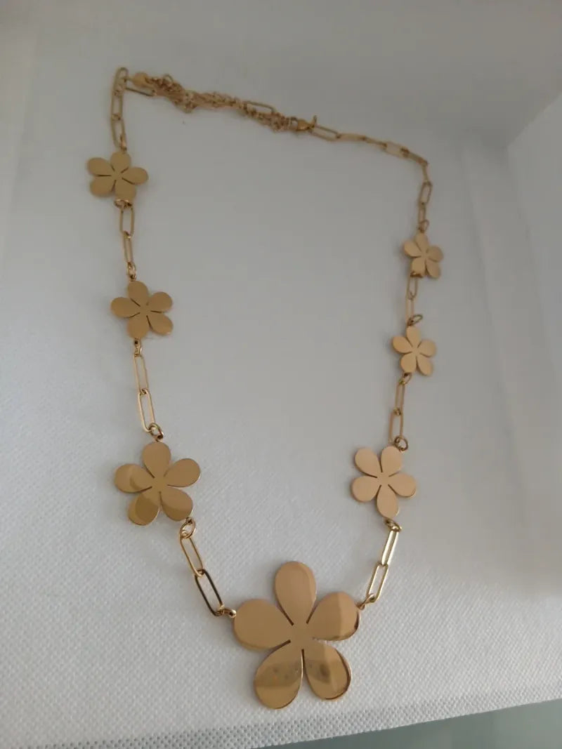 Collar Acero Dorado Flor