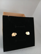 Aretes Ovejita Acero Dorado