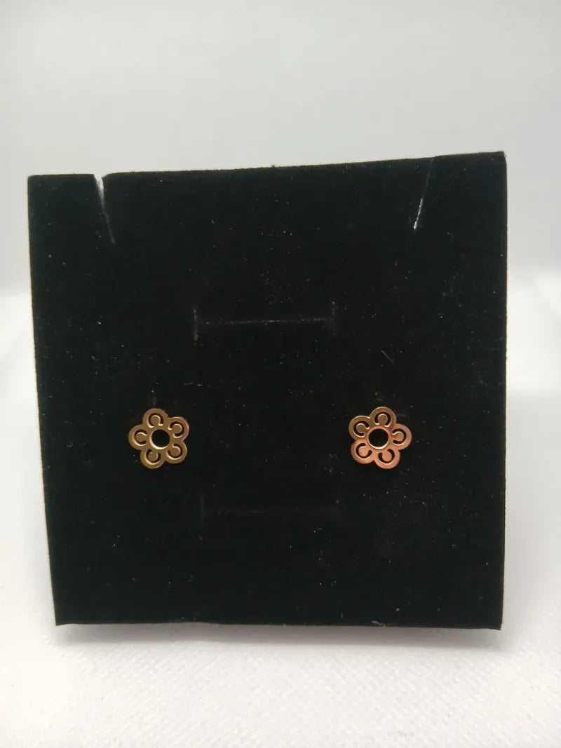 Aretes Flor Acero Dorado