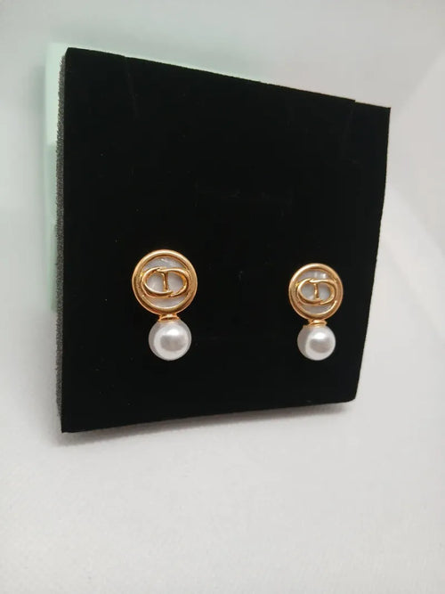 Aretes Elegantes Acero Dorado Perla