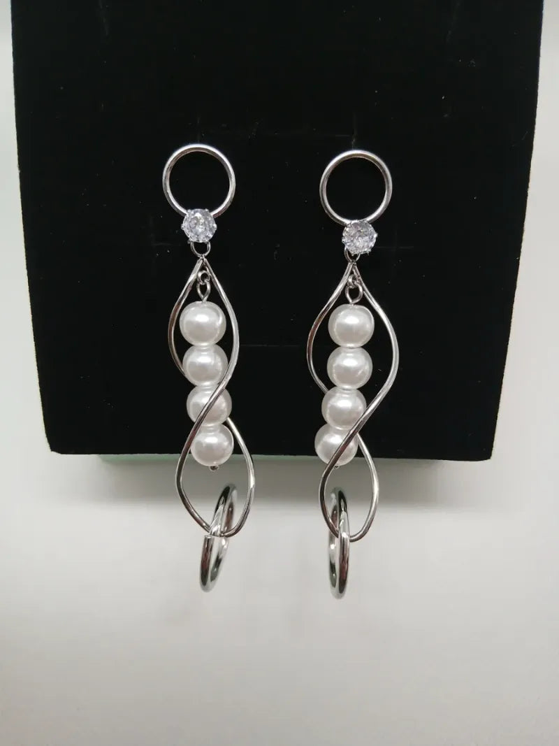 Pendientes Largos Perlas y Brillante Acero