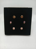 Trío de aretes pequeños acero dorado y rosa