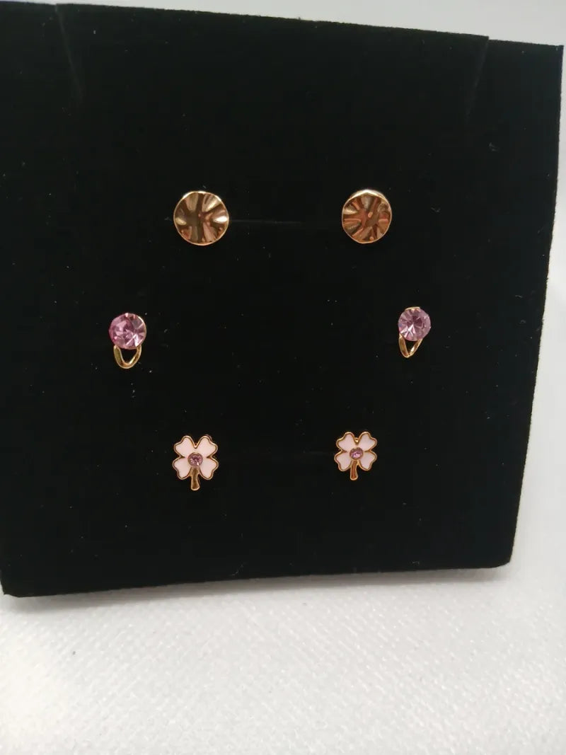 Trío de aretes pequeños acero dorado y rosa