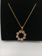 Cadena corta acero dorado con dije de piedras