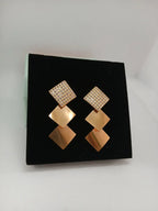 Aretes Largos Acero Dorado con Piedras
