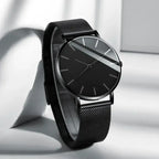 Reloj Minimalista Negro Diseño Circular